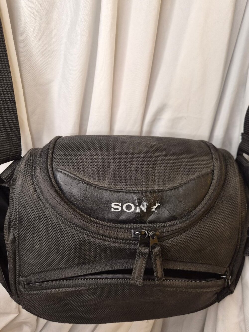 Vintage Y2K Sony Black Padded Camera Shoulder Bag Crossbody Retro